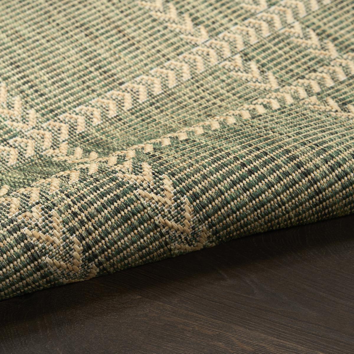 Horizon Check Green Rug