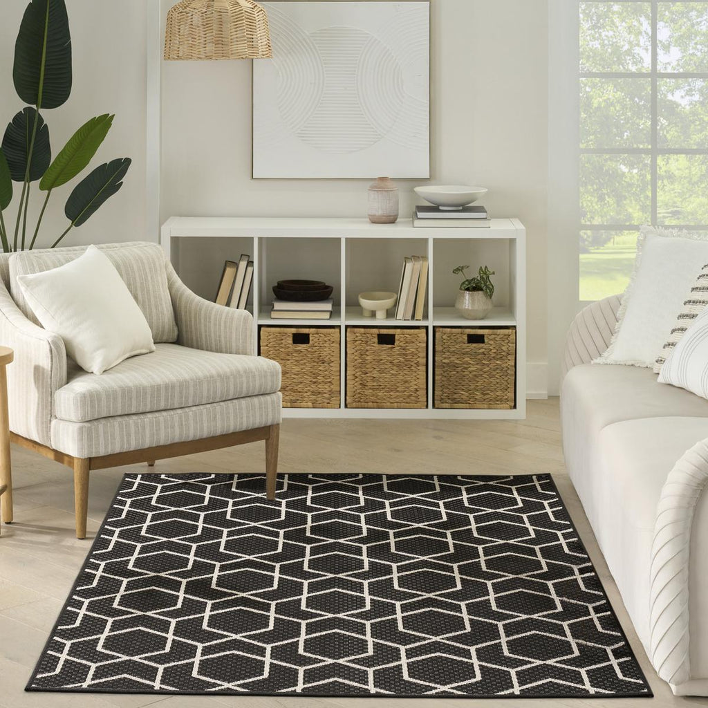 Horizon Hexagon Black Rug