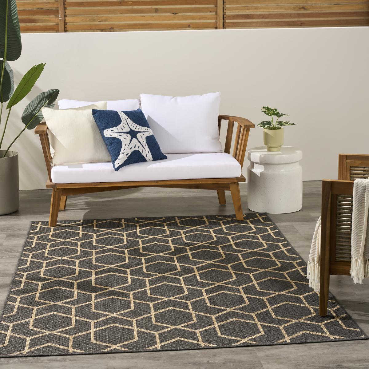 Horizon Hexagon Charcoal Rug