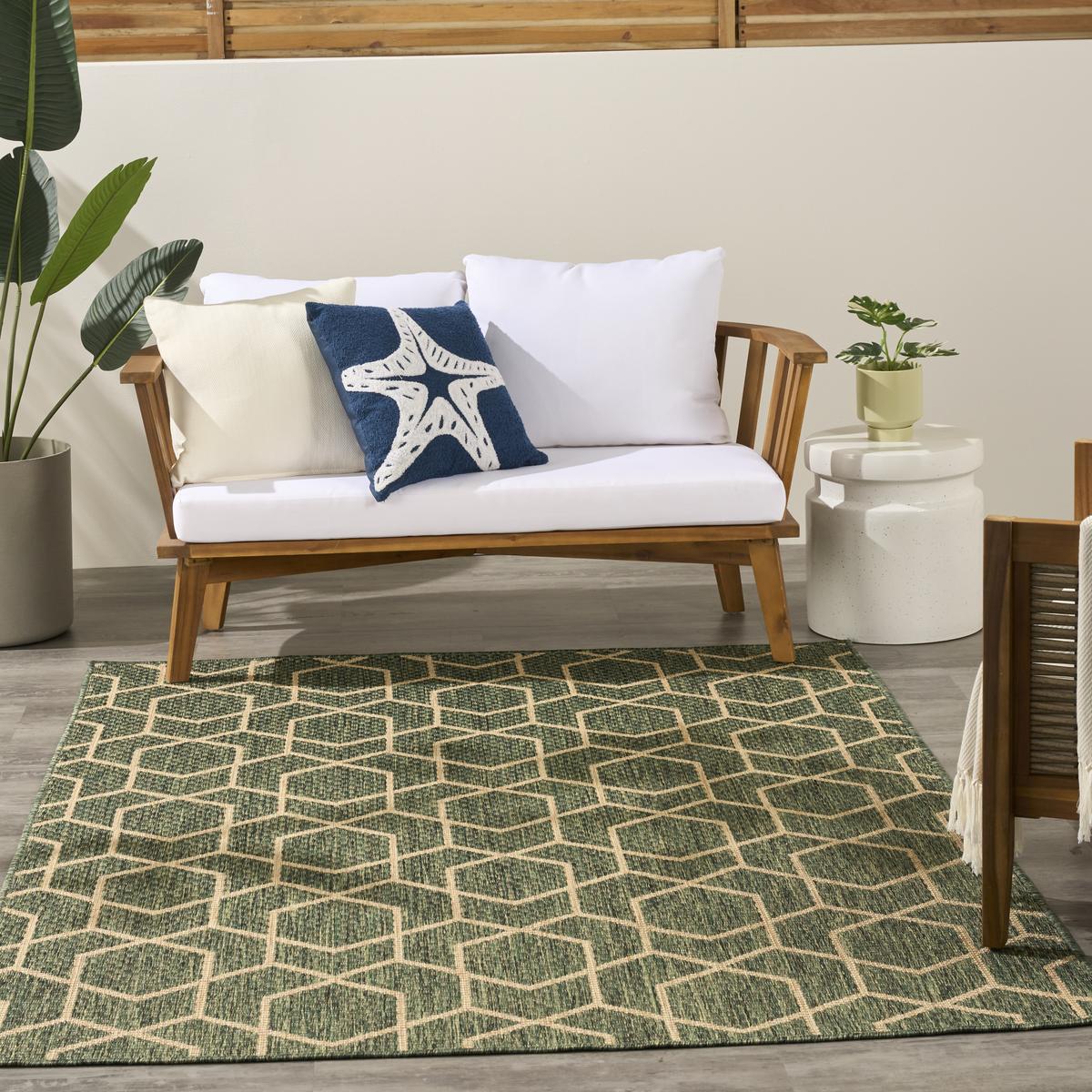 Horizon Hexagon Green Rug