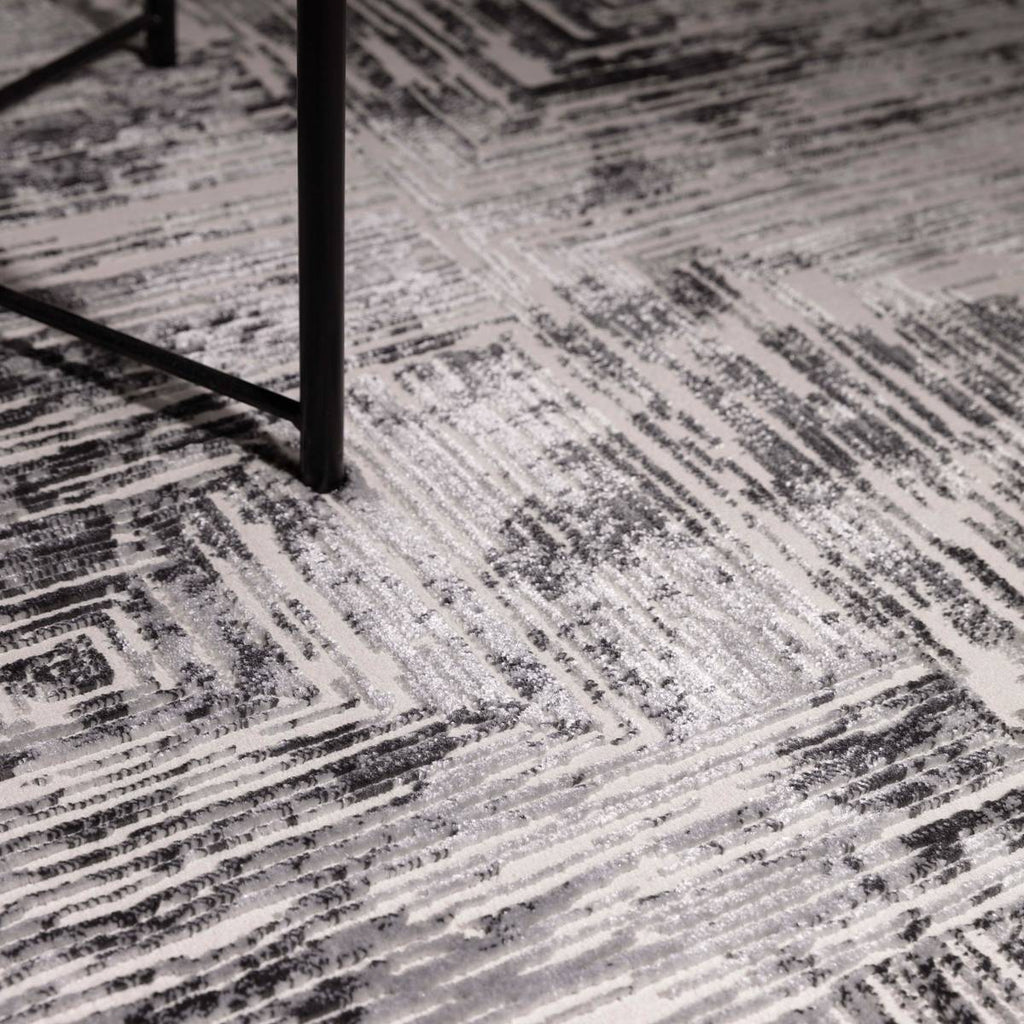 Kuza Portrait Grey Rug