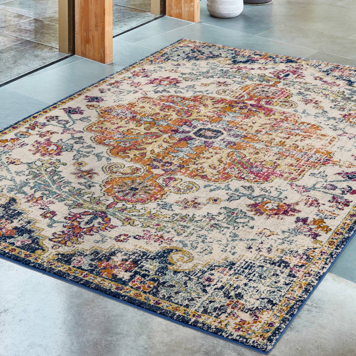 Nova Medallion Multi Rug