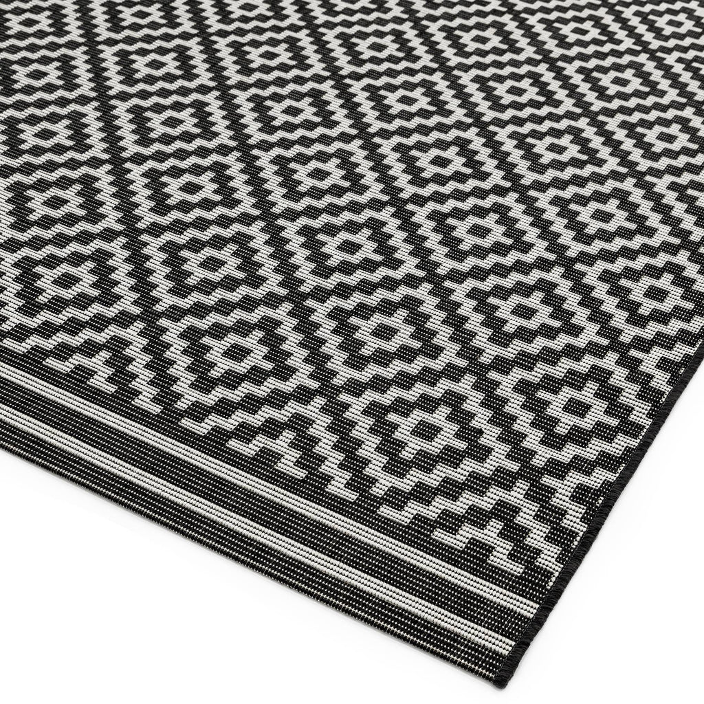 Patio Diamond Mono Rug