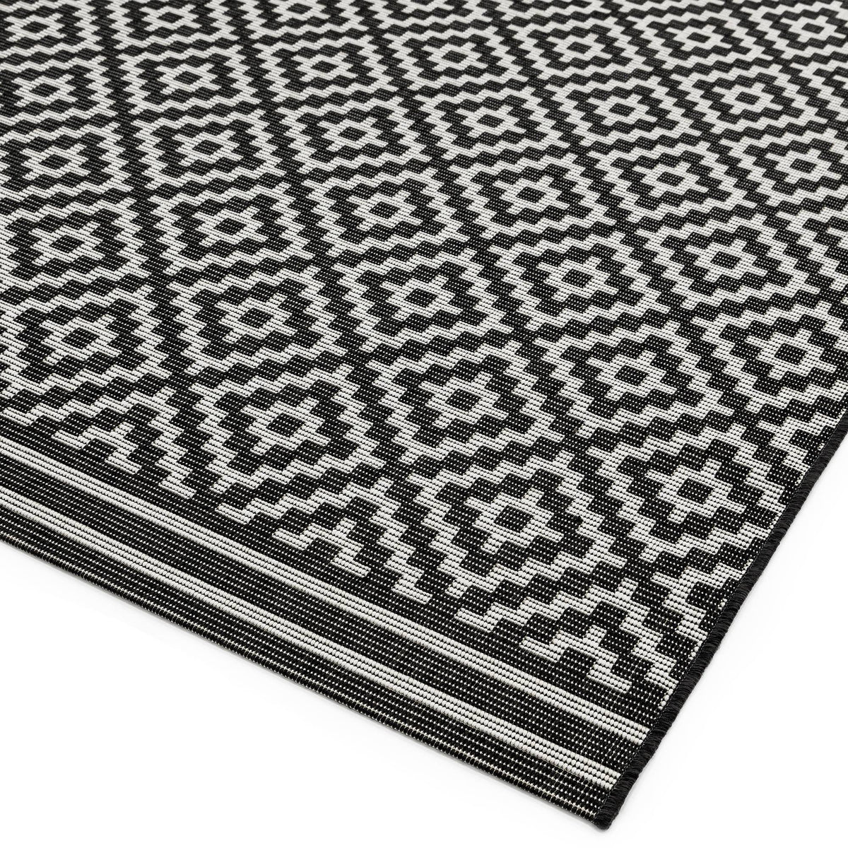 Patio Diamond Mono Rug