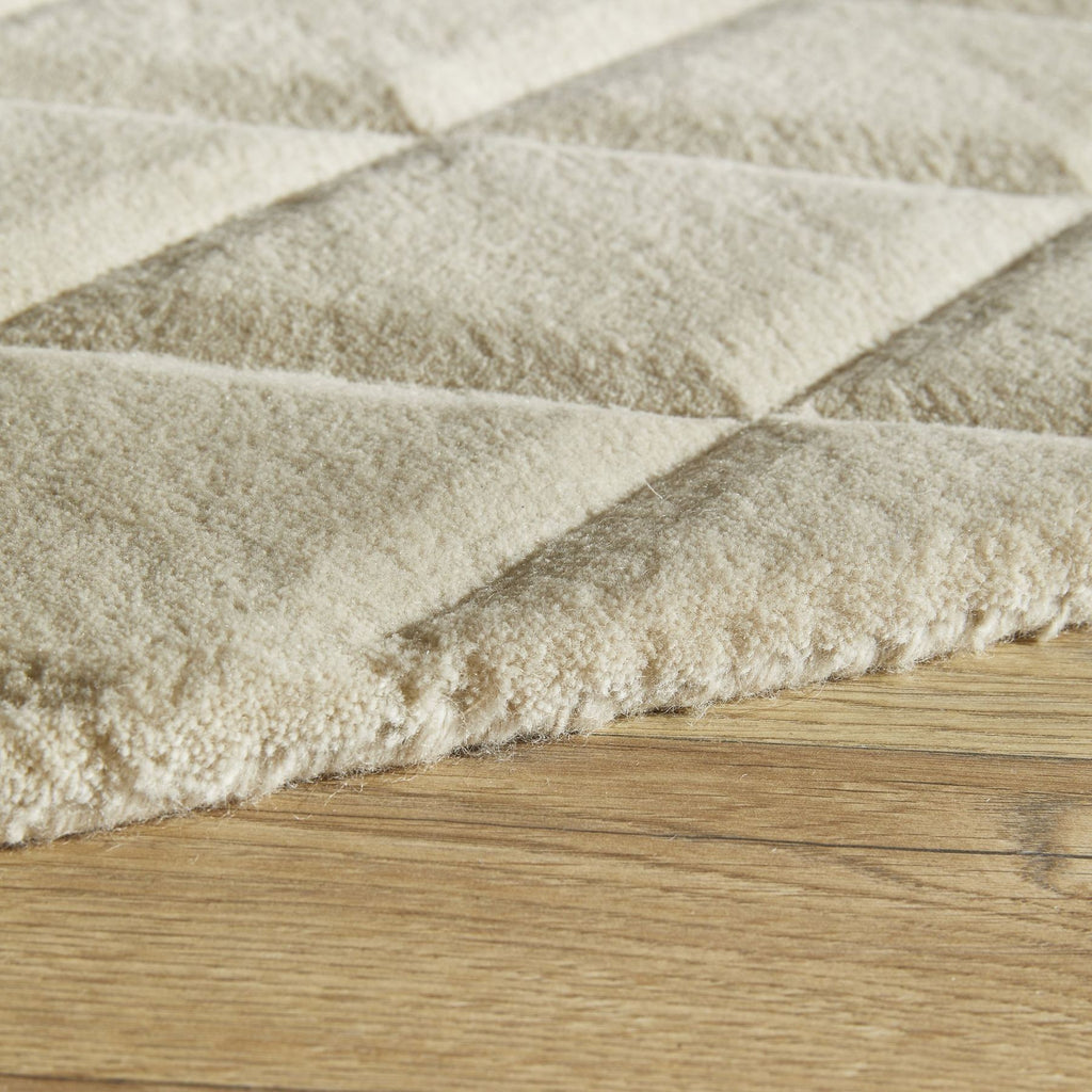 Priory Diamonds Ivory Wool Rug