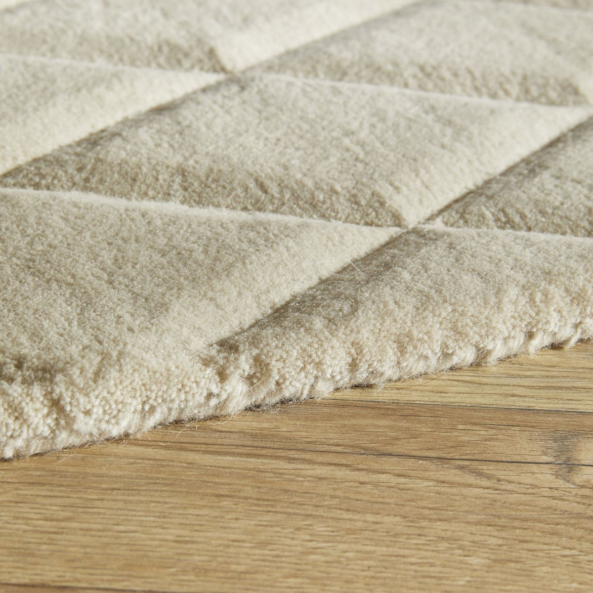 Priory Diamonds Ivory Wool Rug