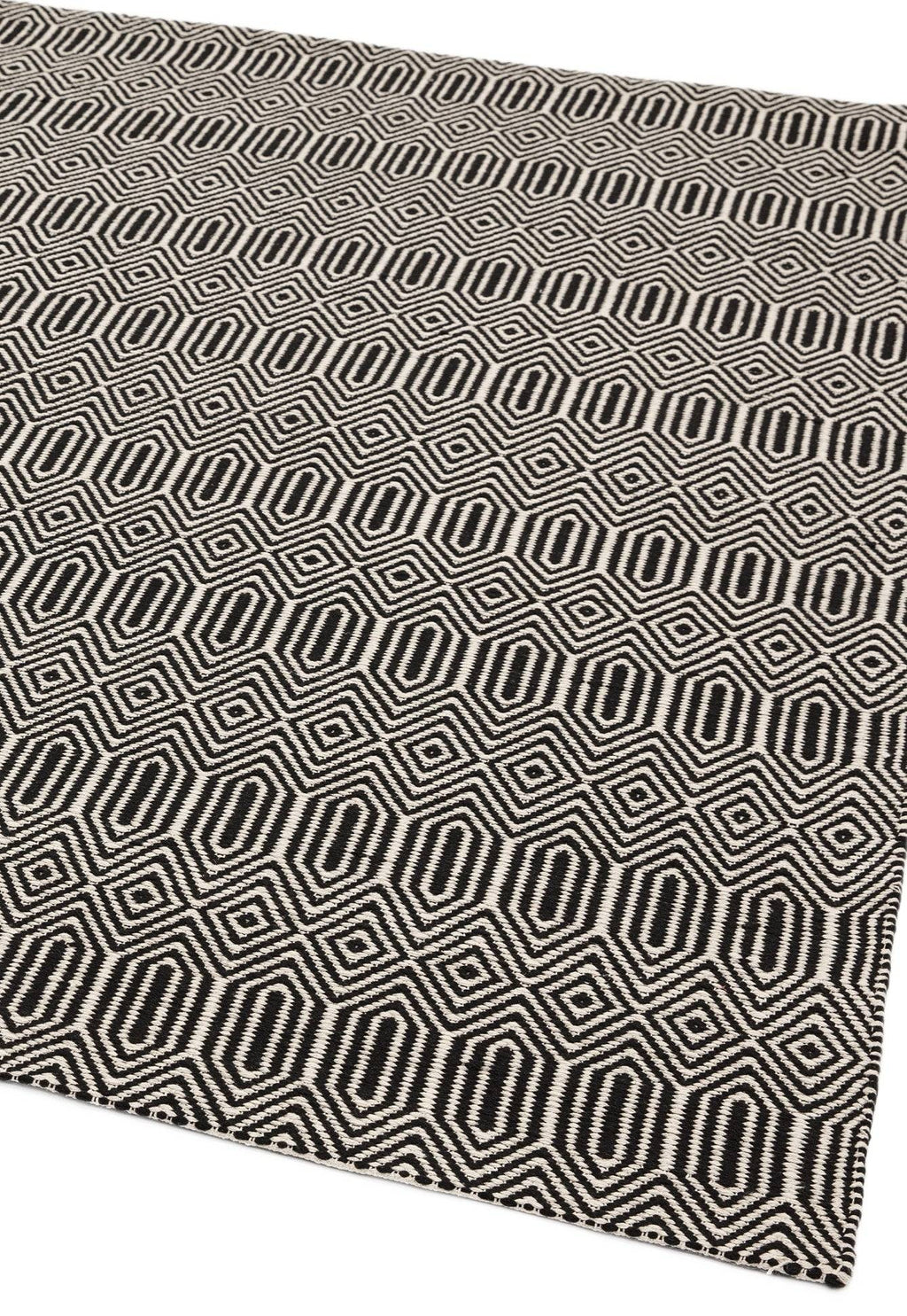 Sloan Black Rug