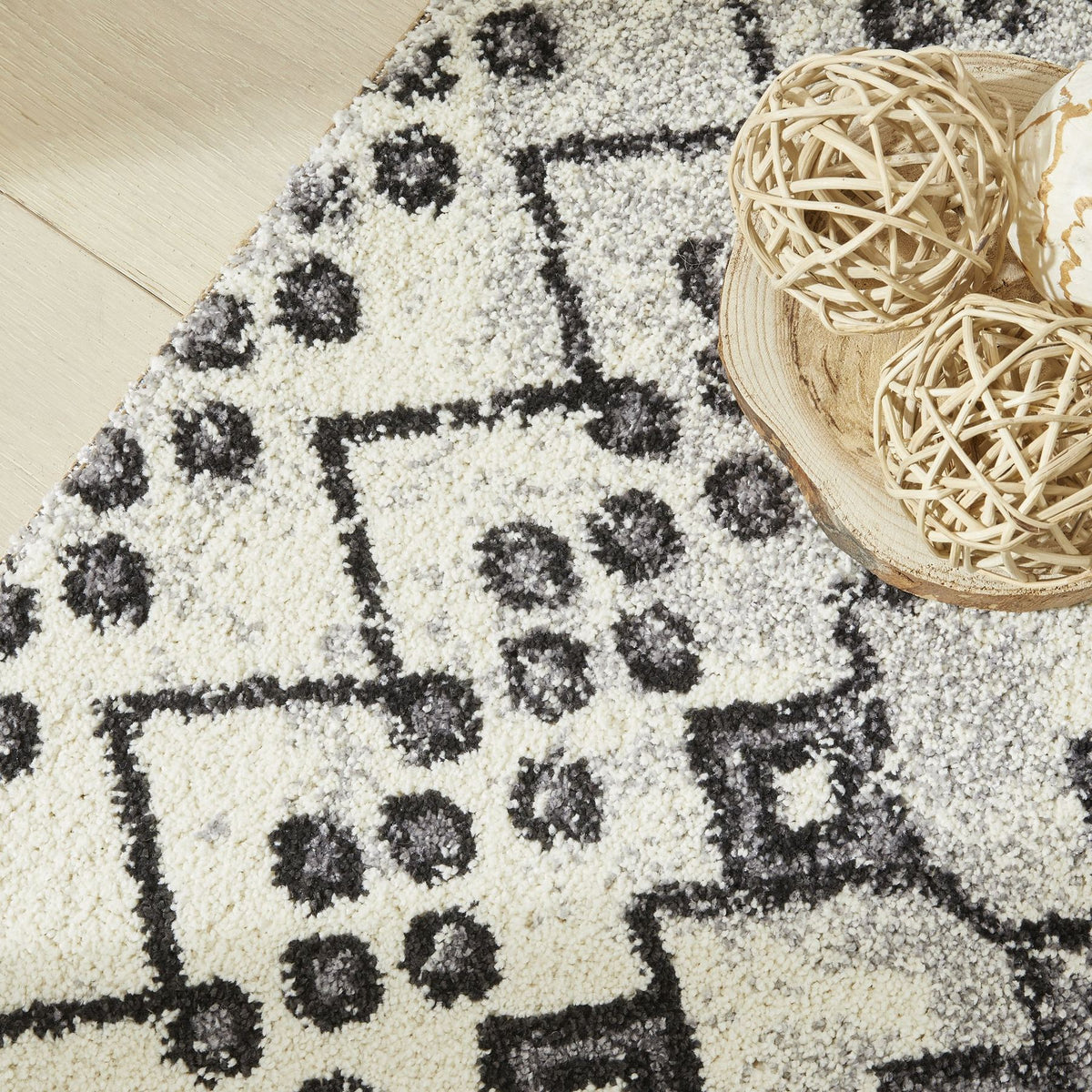 Somerset Berber White Anthracite Shaggy Rug