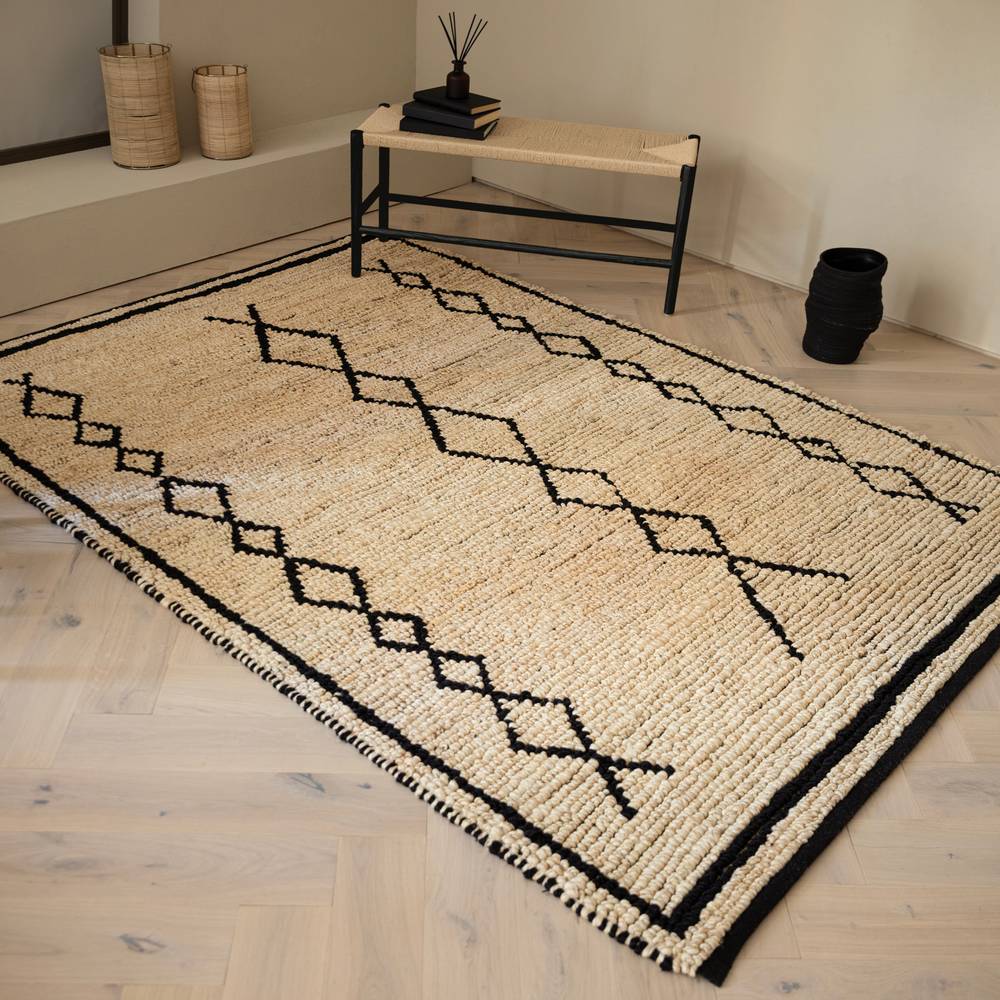 Souk Bleach & Black Rug