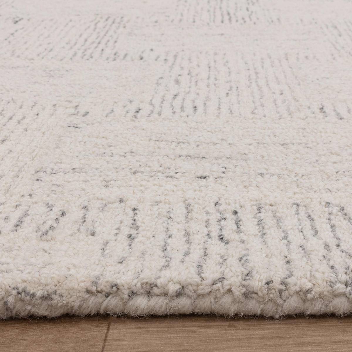 Theodore Chevron Sand Rug