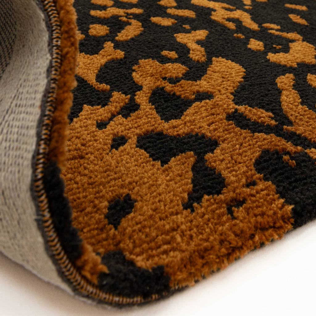 Wilder Splash Charcoal Rug