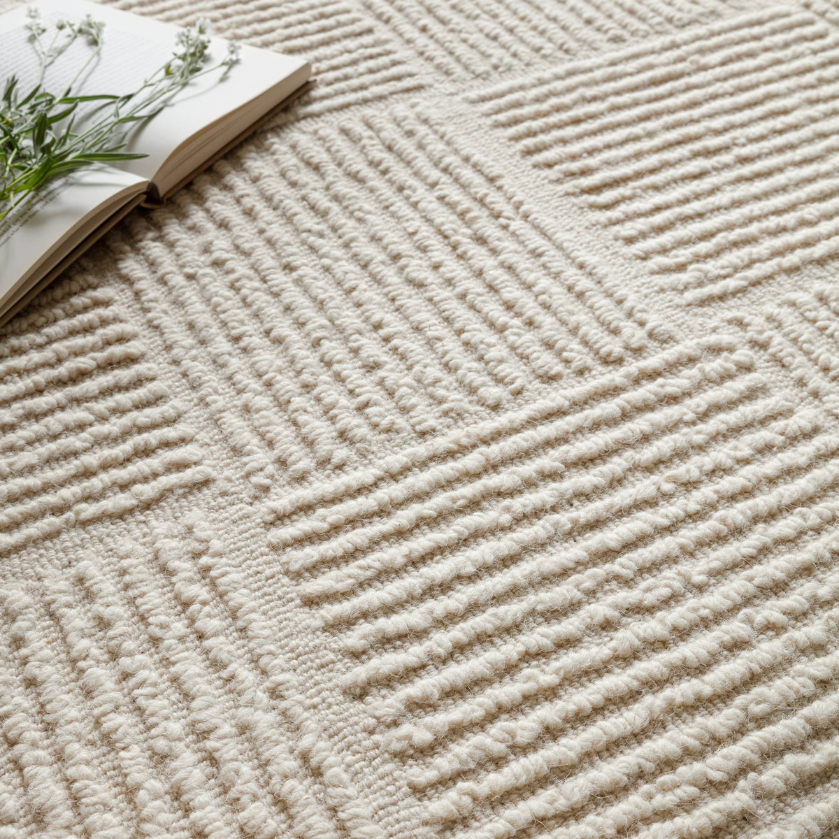 Zennith Grid Rug