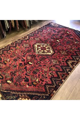 Persian Shiraz Hand knotted Tribal Wool Rug - 145 x 236 cm