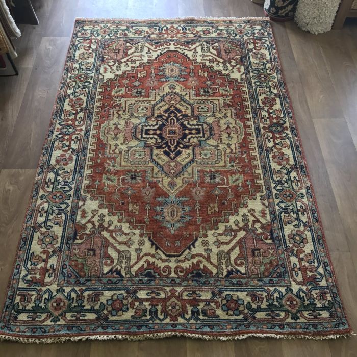 Indo Heriz Hand-knotted Rug - 123 x 193 cm
